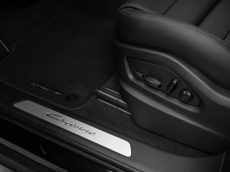 Porsche Cayenne Base AWD 2026