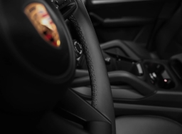 Porsche Cayenne Base AWD 2026