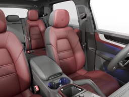 Porsche Cayenne Base AWD 2026