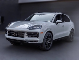Porsche Cayenne Base AWD 2026
