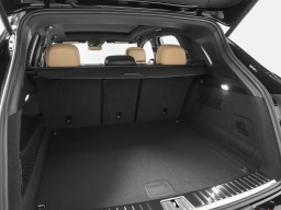Porsche Cayenne Base AWD 2026