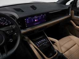 Porsche Cayenne Base AWD 2026