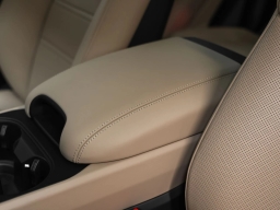 Porsche Cayenne Base AWD 2026