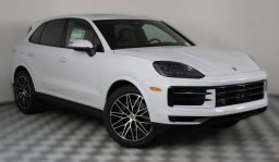 Porsche Cayenne Base AWD 2026