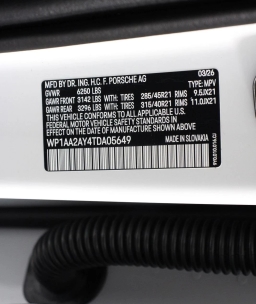 Porsche Cayenne Base AWD 2026