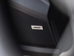 Porsche Cayenne Base AWD 2026
