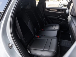 Porsche Cayenne Base AWD 2026
