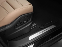 Porsche Cayenne Base AWD 2026