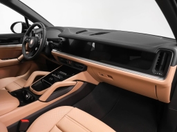 Porsche Cayenne Base AWD 2026