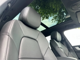Porsche Cayenne Base AWD 2026