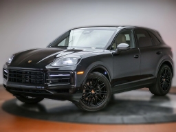 Porsche Cayenne Base AWD 2026