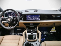 Porsche Cayenne Base AWD 2026