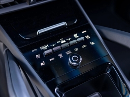 Porsche Cayenne Base AWD 2026