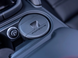 Porsche Cayenne Base AWD 2026