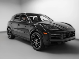 Porsche Cayenne Base AWD 2026