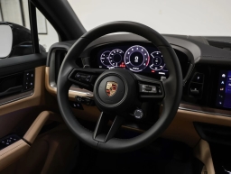 Porsche Cayenne Base AWD 2026