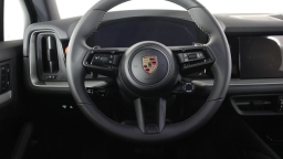 Porsche Cayenne Base AWD 2026