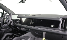 Porsche Cayenne Base AWD 2026