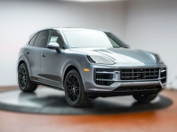 Porsche Cayenne Base AWD 2026