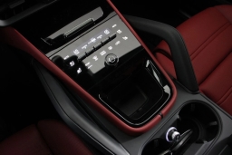 Porsche Cayenne Base AWD 2026