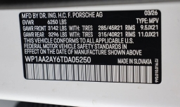 Porsche Cayenne Base AWD 2026