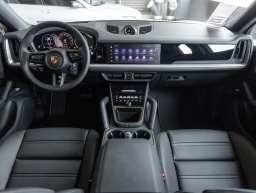 Porsche Cayenne Base AWD 2026