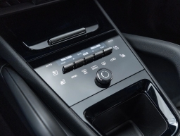 Porsche Cayenne Base AWD 2026