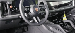 Porsche Cayenne Base AWD 2026