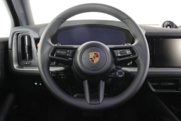 Porsche Cayenne Base AWD 2026