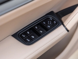 Porsche Cayenne Base AWD 2026