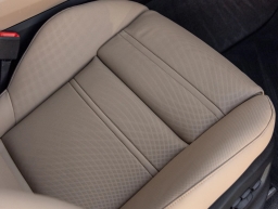 Porsche Cayenne Base AWD 2026