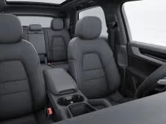 Porsche Cayenne Base AWD 2026