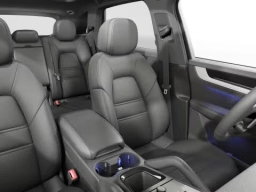 Porsche Cayenne Base AWD 2026