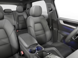 Porsche Cayenne Base AWD 2026