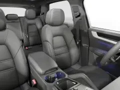 Porsche Cayenne Base AWD 2026