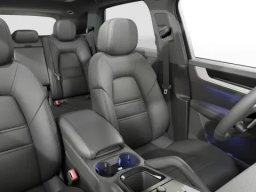 Porsche Cayenne Base AWD 2026