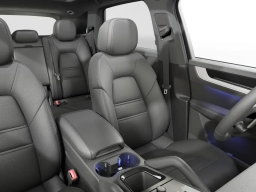 Porsche Cayenne Base AWD 2026