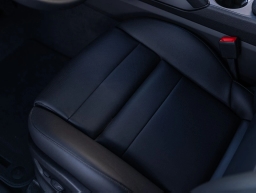 Porsche Cayenne Base AWD 2026