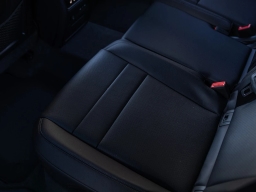 Porsche Cayenne Base AWD 2026