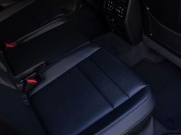 Porsche Cayenne Base AWD 2026