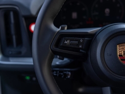 Porsche Cayenne Base AWD 2026