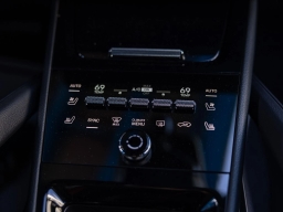 Porsche Cayenne Base AWD 2026