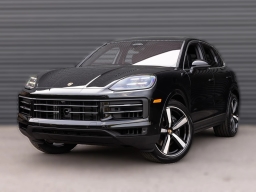 Porsche Cayenne Base AWD 2026