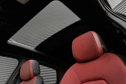 Porsche Cayenne Base AWD 2026
