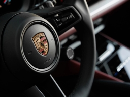 Porsche Cayenne Base AWD 2026