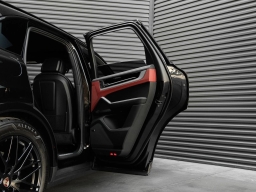Porsche Cayenne Base AWD 2026