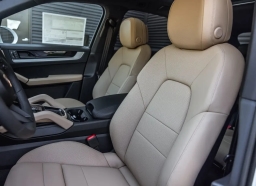 Porsche Cayenne Base AWD 2026
