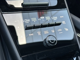 Porsche Cayenne Base AWD 2026