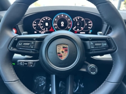 Porsche Cayenne Base AWD 2026