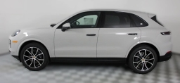 Porsche Cayenne Base AWD 2026